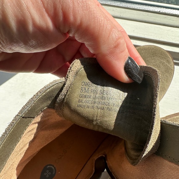 Woman’s Caslon Side-Zip Booties 🤍 - Picture 5 of 5